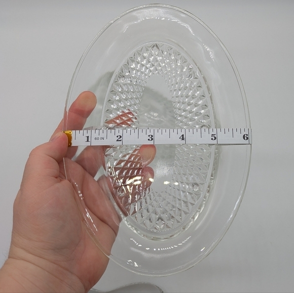 Vintage Indiana Glass diamond point butter dish - Picture 9 of 9